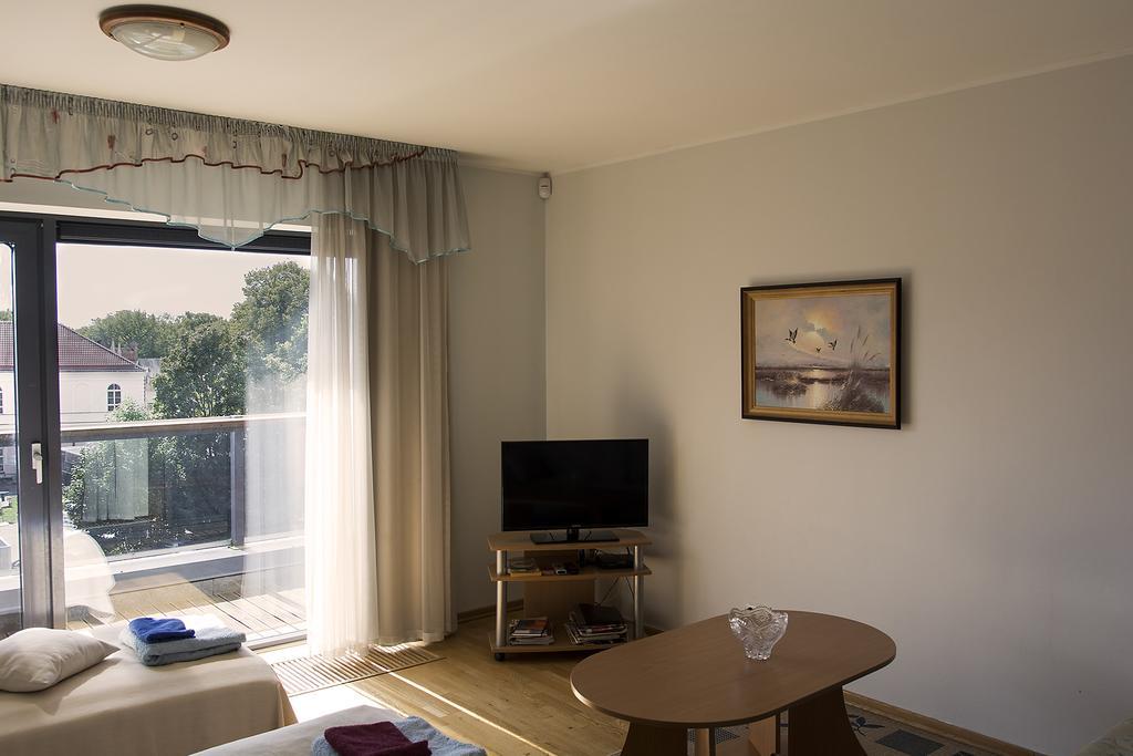 Holiday Apartment Pikk Pärnu Kamer foto